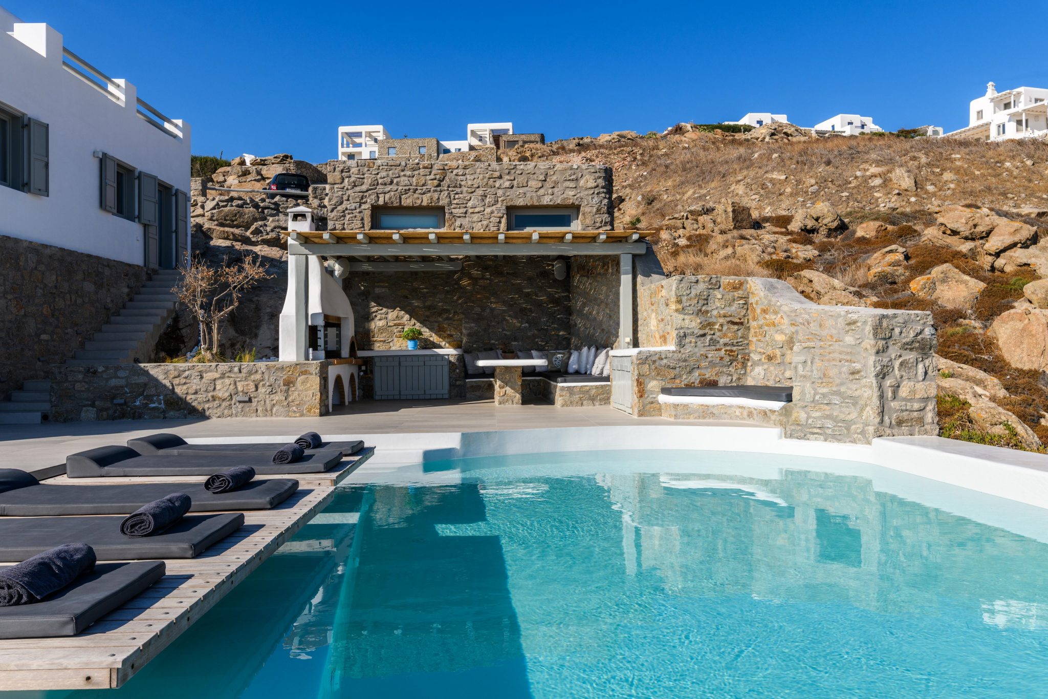 Villa Vinora in Ornos-mykonos available for rent by Presidence