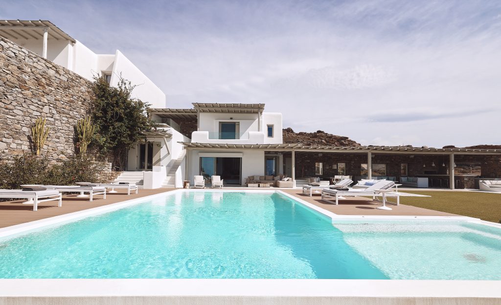 Villa Odin in Elia-mykonos available for rent by Presidence
