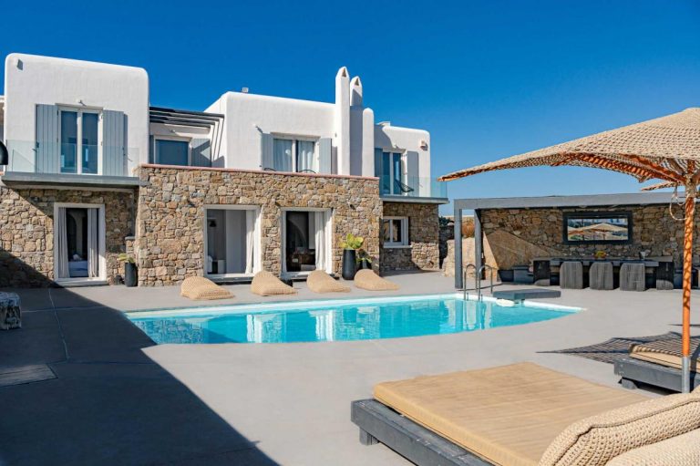 Villa Pompeian in Kanalia, Mykonos available by Presidence