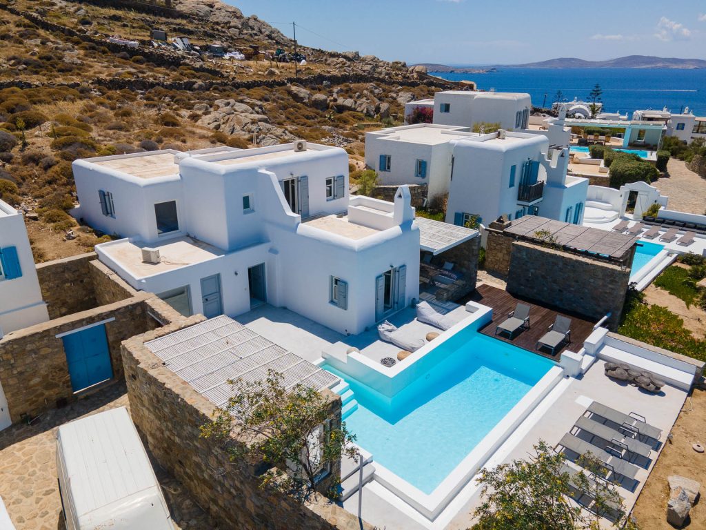 Villa Joan in Ornos-mykonos available for rent by Presidence