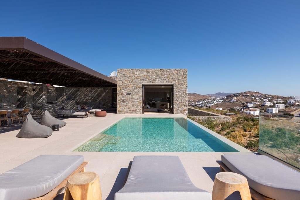 Villa Mirage in Aleomandra-mykonos available for rent by Presidence