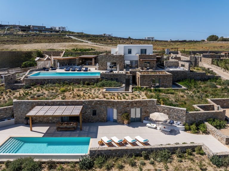 Villa Celmara in Aleomandra, Mykonos available by Presidence