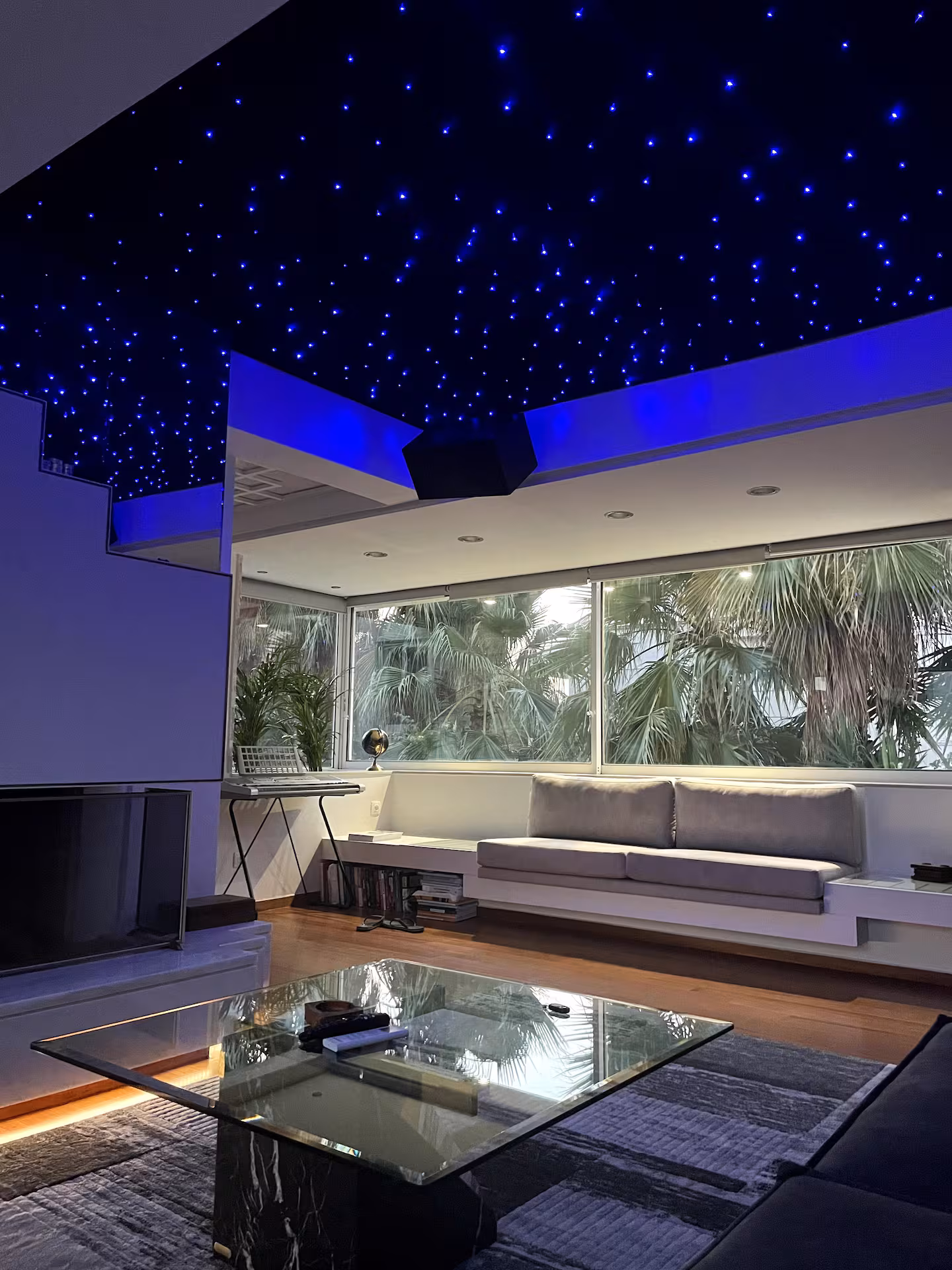 Athens Villa Victoria in Athens available by Presidence