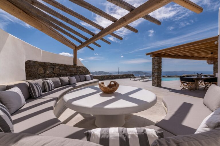 Villa Margarita in Faros, Mykonos available by Presidence
